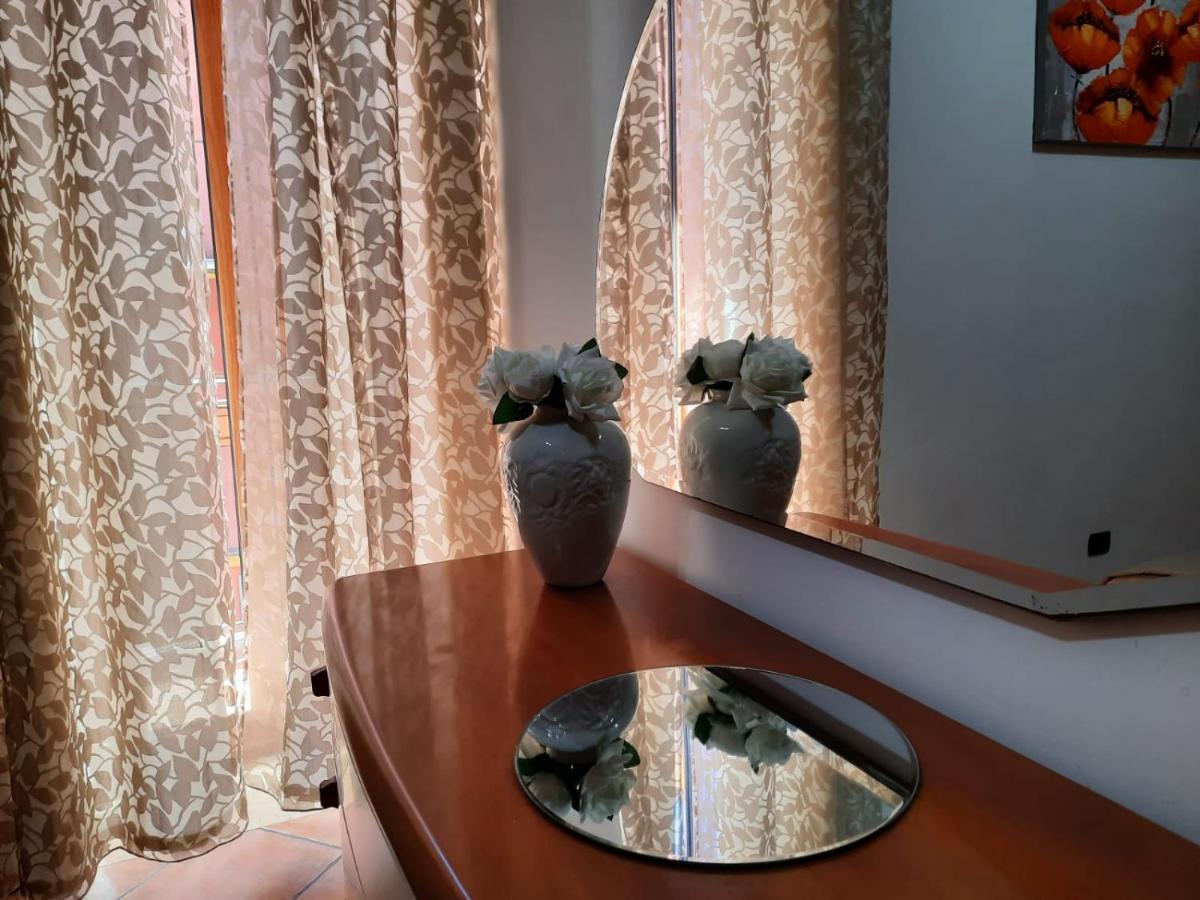 Moonlight House Διαμέρισμα Ποτσουόλι Εξωτερικό φωτογραφία